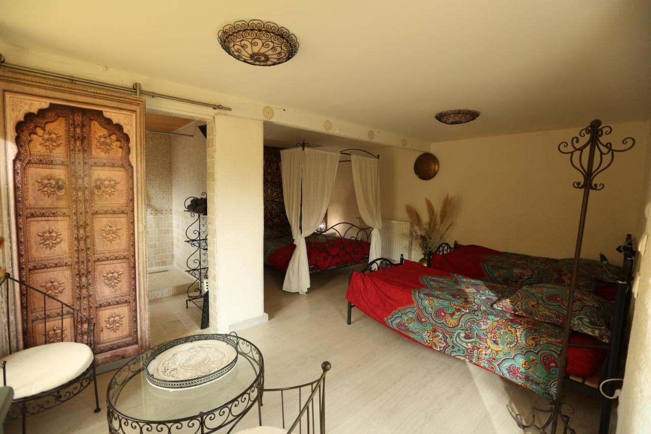Bed and Breakfast Fenetre Sur Loire Iguerande Esterno foto