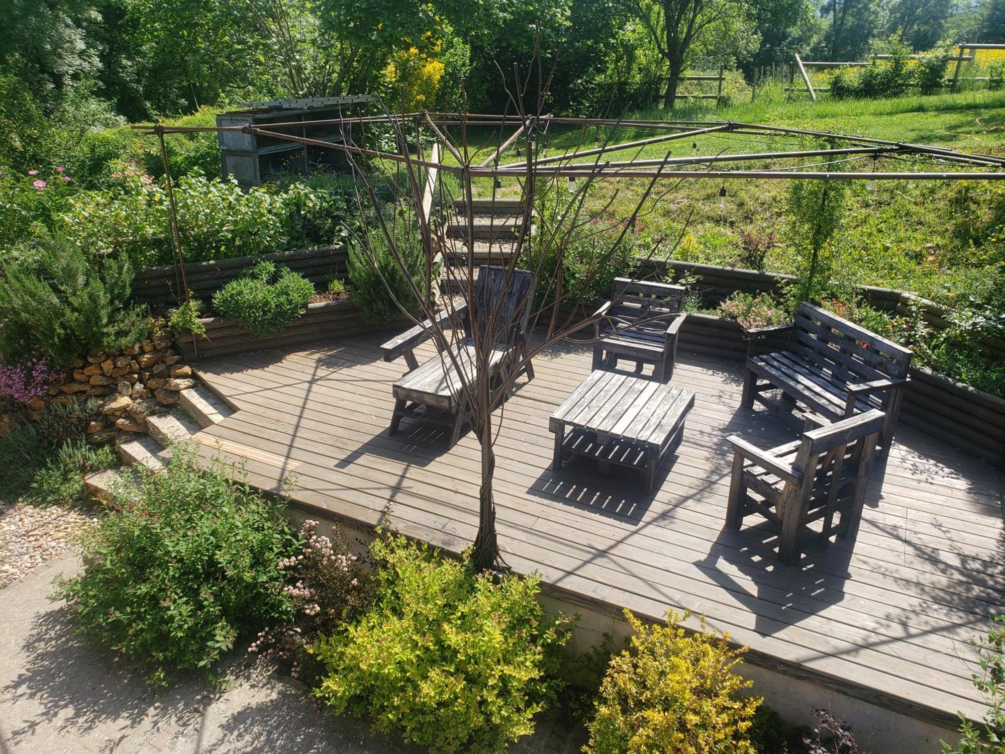 Bed and Breakfast Fenetre Sur Loire Iguerande Esterno foto
