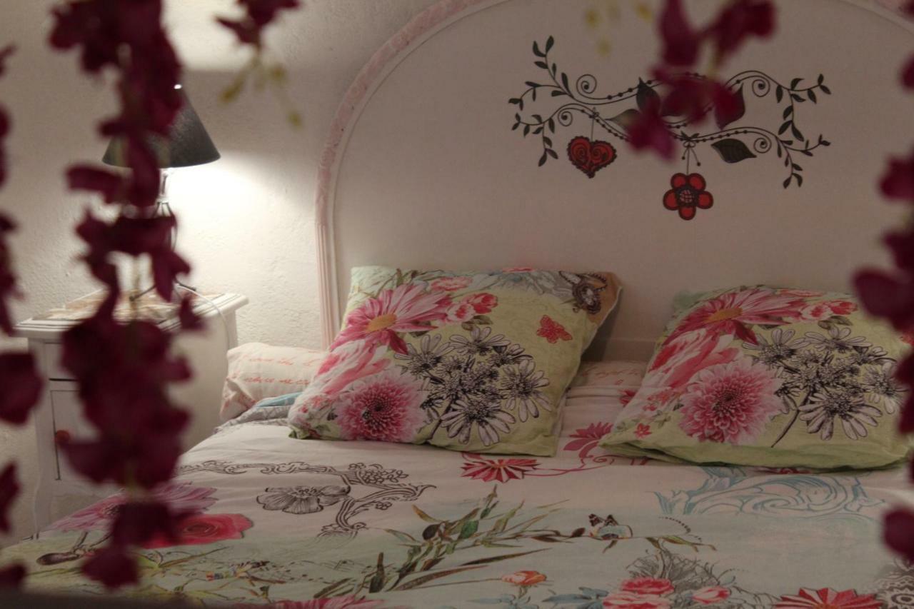 Bed and Breakfast Fenetre Sur Loire Iguerande Esterno foto